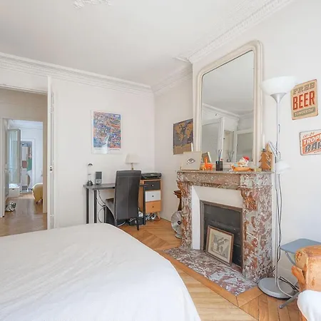 Bright And Uncluttered Haussmannian Apartment Apartmán *